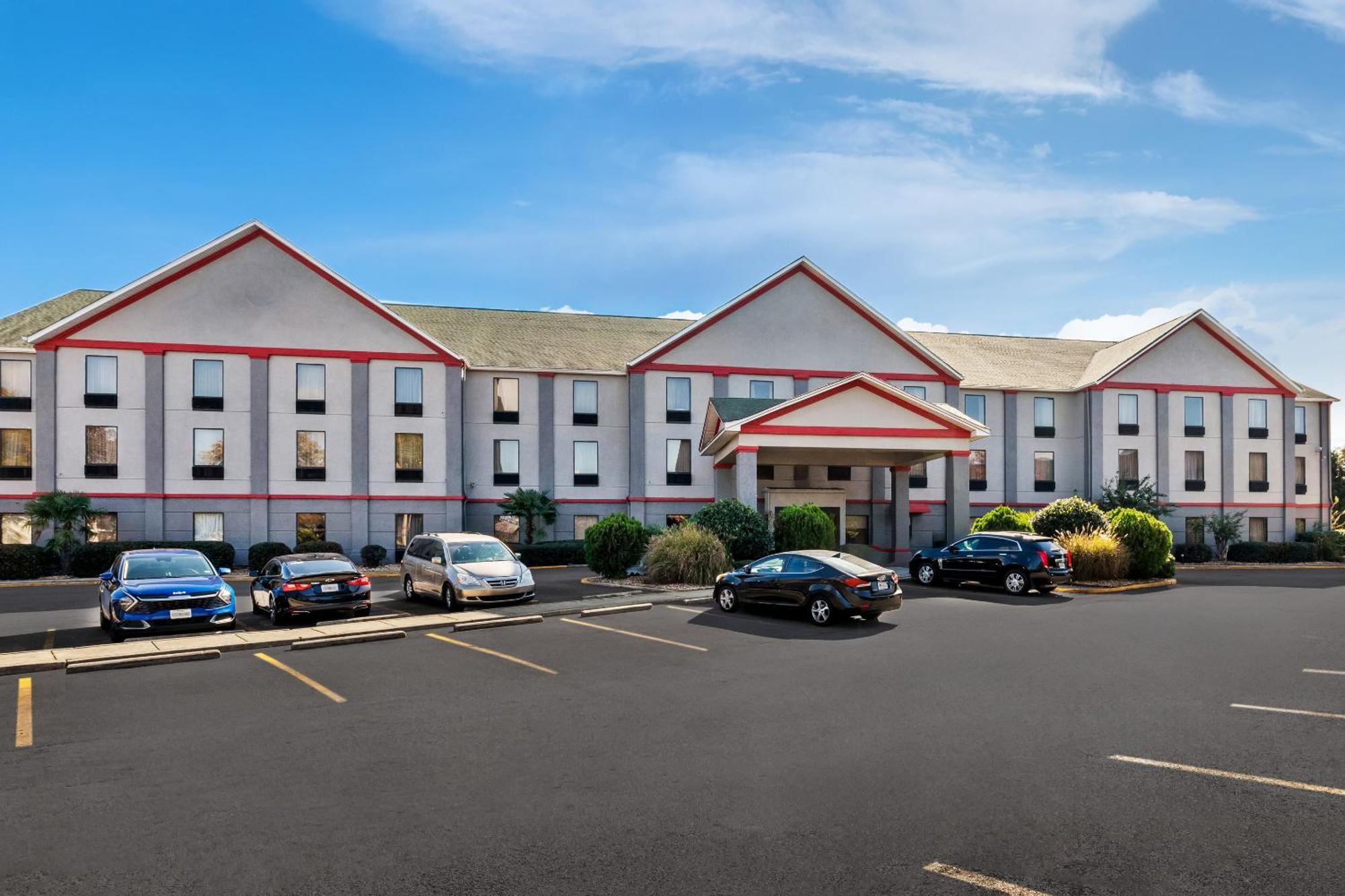 Red Roof Plus+ & Suites Atlanta Airport South College Park Dış mekan fotoğraf