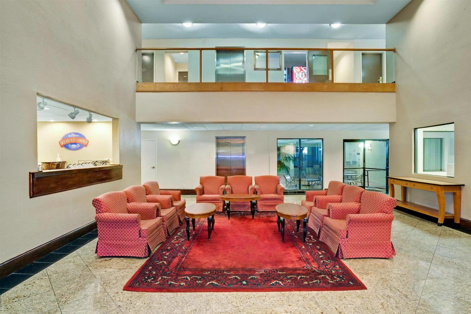 Red Roof Plus+ & Suites Atlanta Airport South College Park Dış mekan fotoğraf